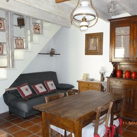 Maison De Village Saint-Paul-des-Fonts Εξωτερικό φωτογραφία