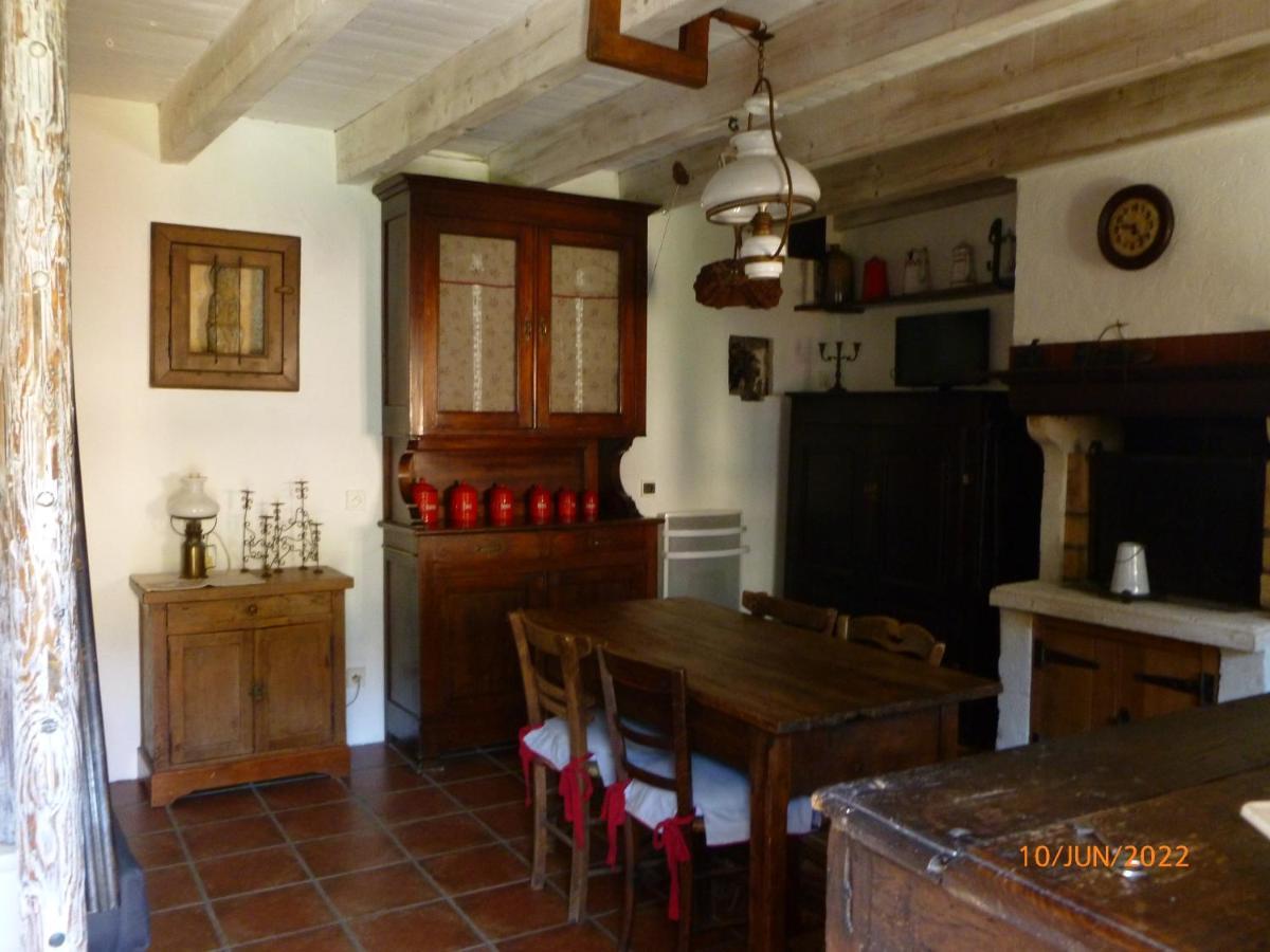 Maison De Village Saint-Paul-des-Fonts Εξωτερικό φωτογραφία